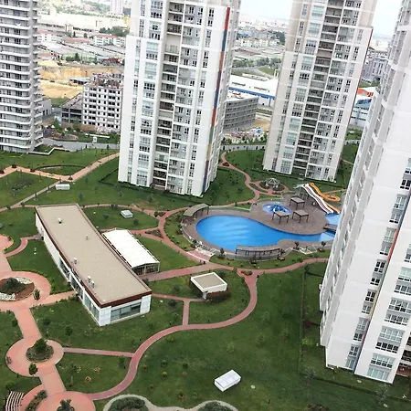 Agaoglu My World Europe Apartment